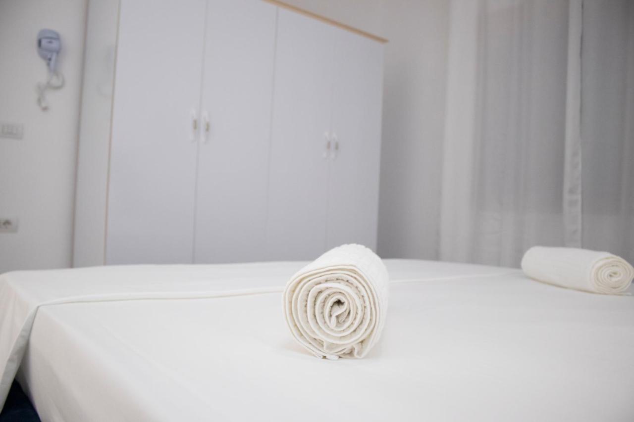 Vila Shehaj Luxury Leilighet Vlorë Eksteriør bilde